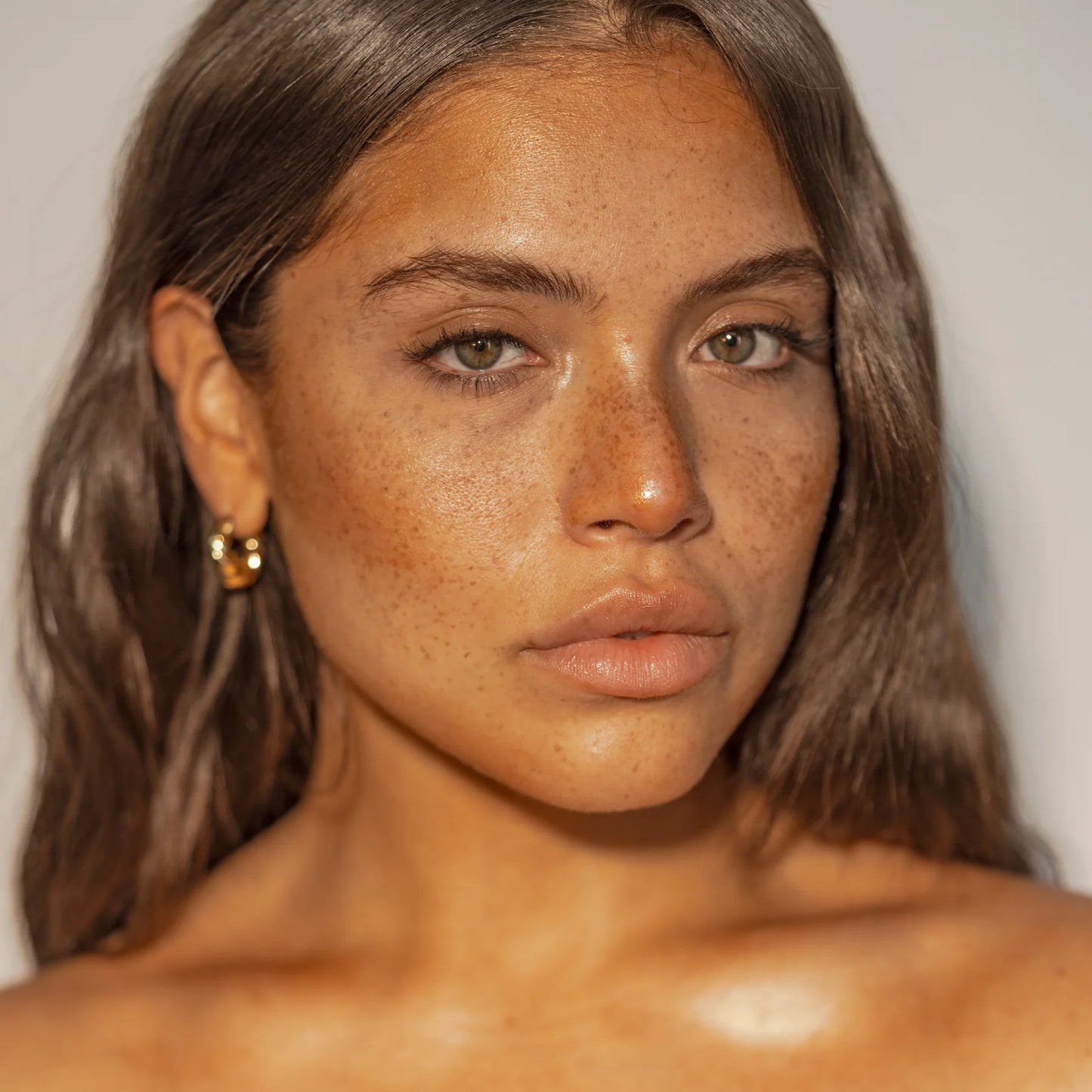 Dolce Glow | Contour Self-Tanning Sculpt + Glow - Hinterland Skin