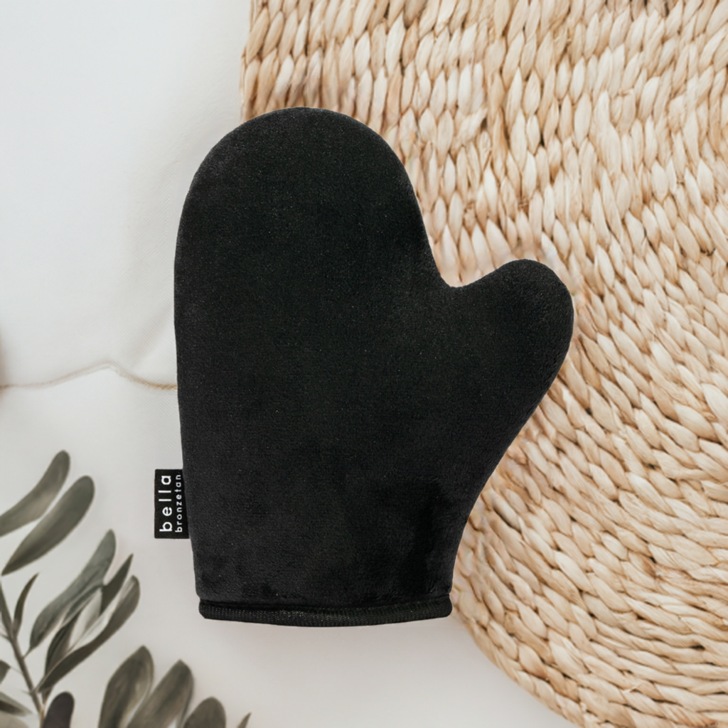 Bella Bronze | Luxe Self Tanning Mitt - Hinterland Skin