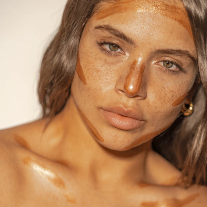 Dolce Glow | Contour Self-Tanning Sculpt + Glow - Hinterland Skin